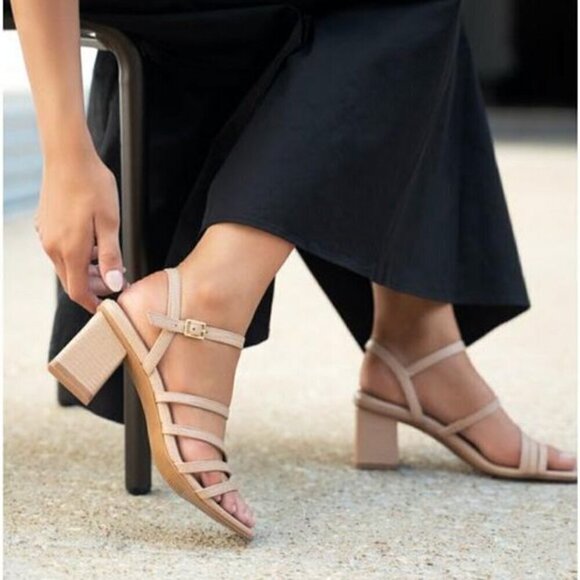 Naturalizer NIKO Strappy Block Heel Sandals - Picture 1 of 10